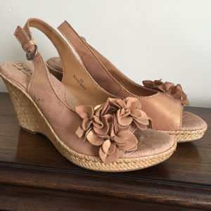 BOC by Born Sling-Back wedge